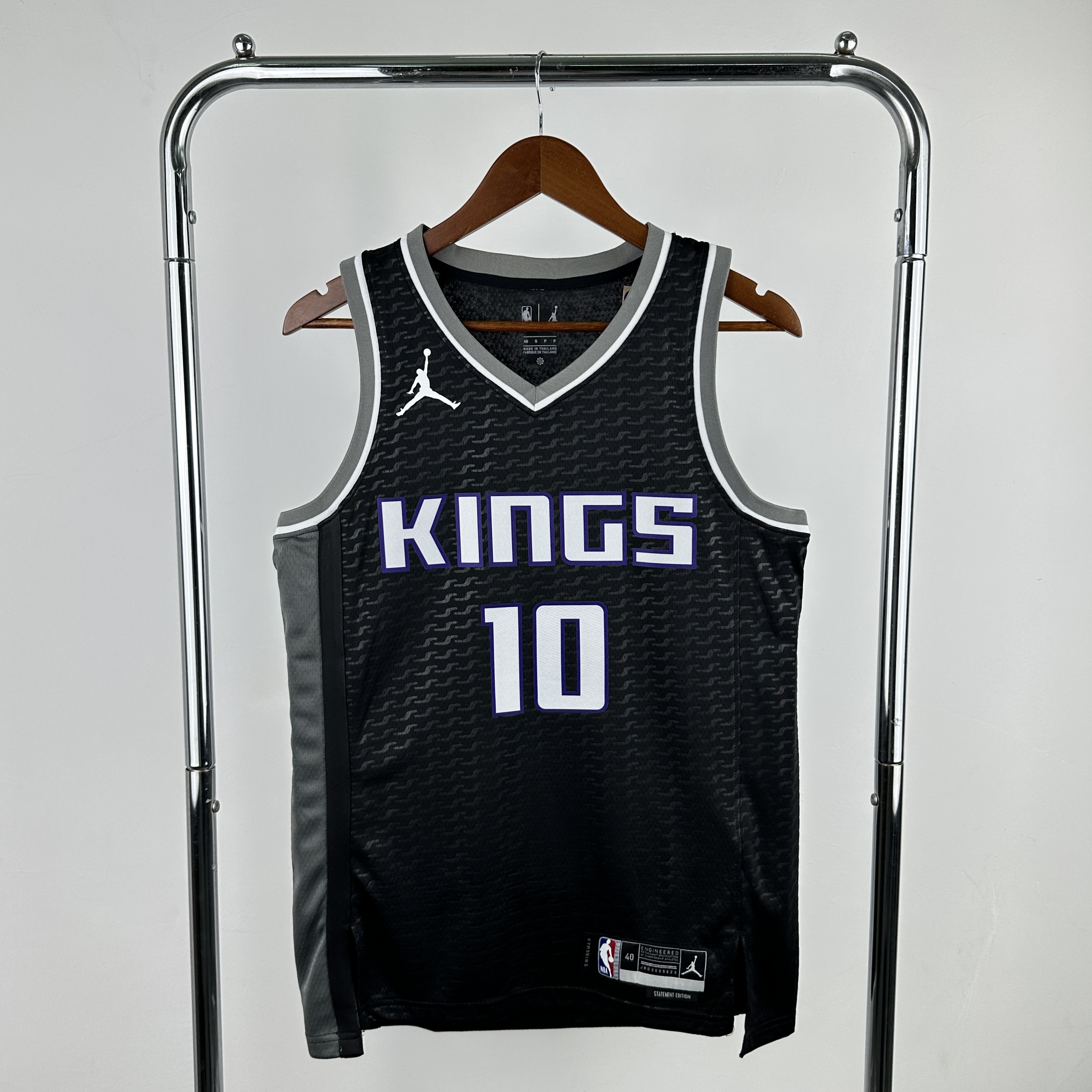 Men Sacramento Kings #10 Derozan Black Season 2024 NBA Jersey